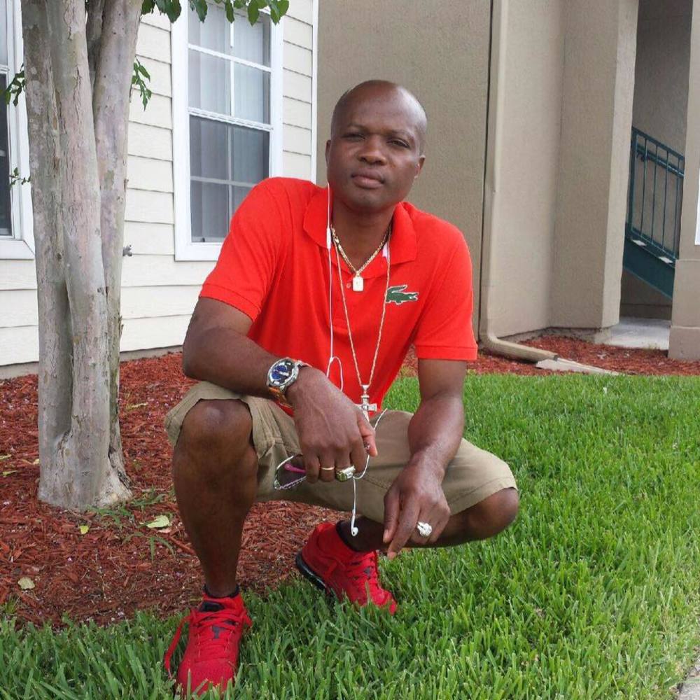 Meet your Posher, Uriel